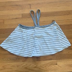 High neck flowy crop top